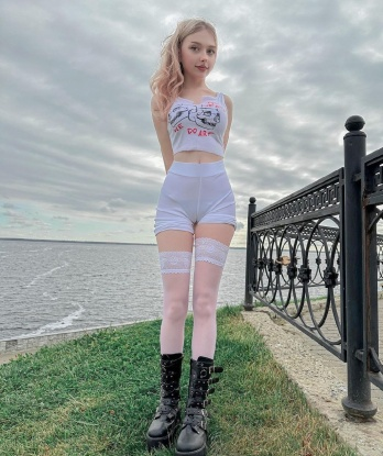 Анкета проститутки Мария - город Сухой Лог, 18 лет, №10255